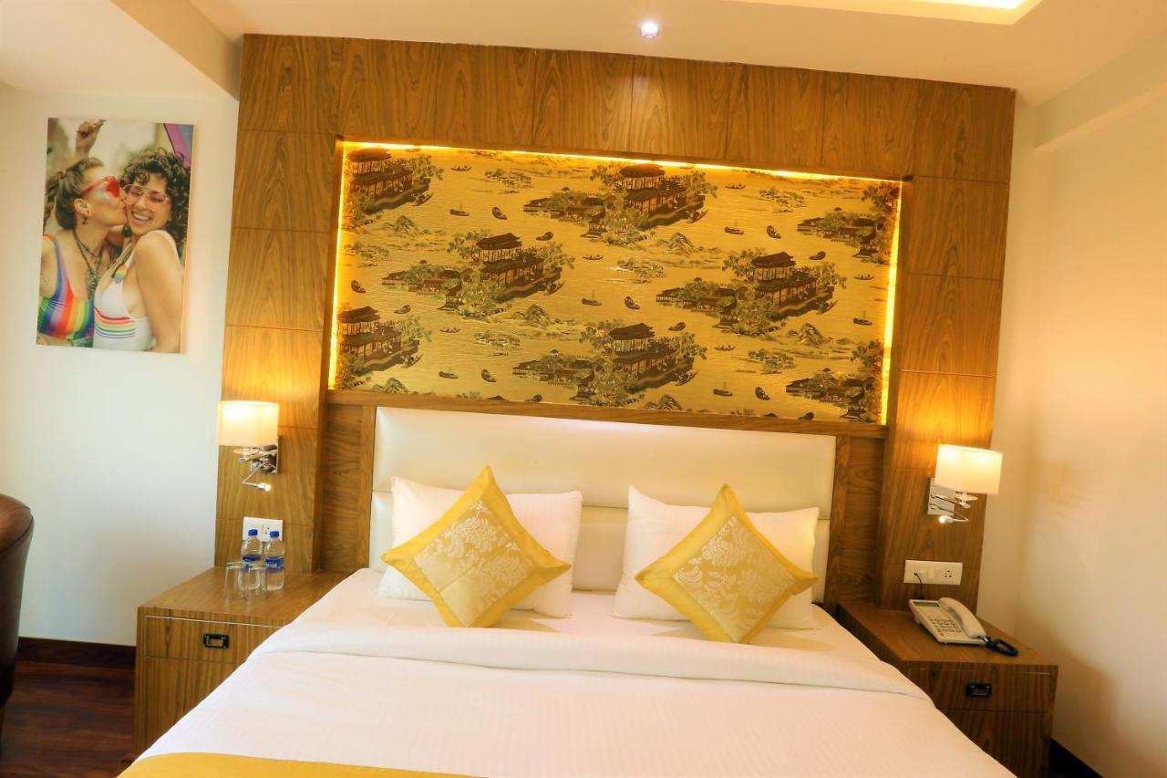 Star 17 New Delhi